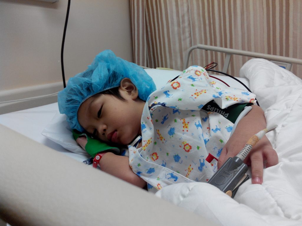 Stitches and lips: Lukas gets&nbsp;sutures