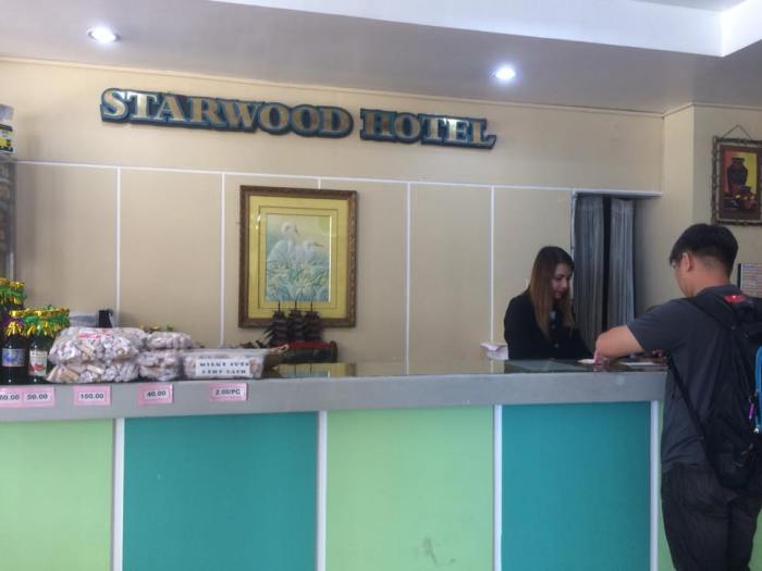 starwood-hotel-reception