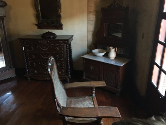 wash-basin-Intramuros