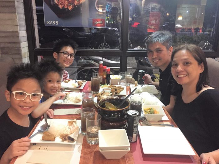 Max's Restaurant family